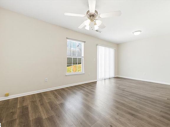 4th image of 715 Bellview Way