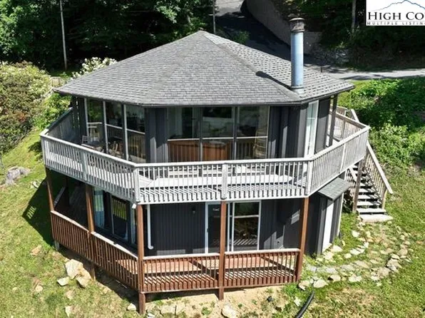 293 Hillcrest Drive #F2, Banner Elk, NC 28604