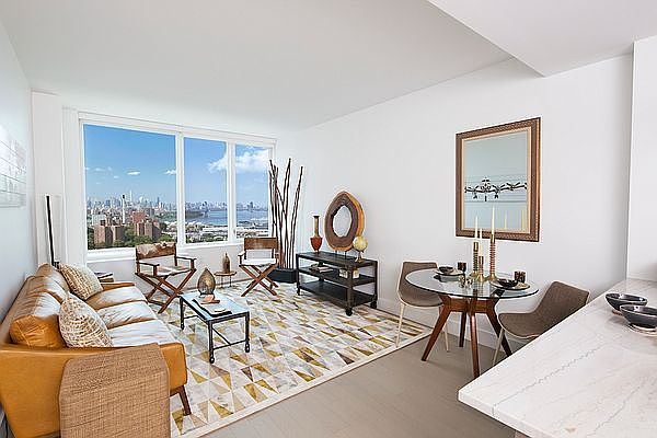 1st image of 86 Fleet Pl APT 27T