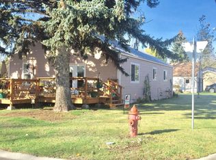 901 Minnesota St, Chinook, MT 59523