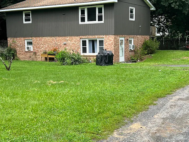 30 Village View Ln — Photo 9