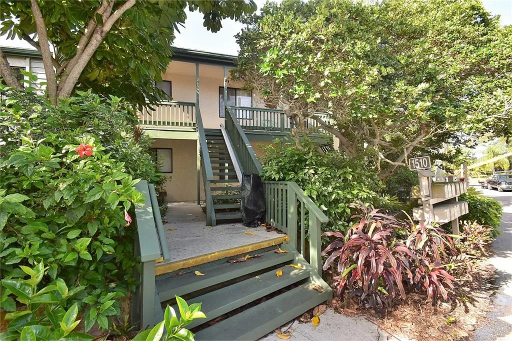 2 bed, 2.0 bath, 1216 sqft, $2,500 — Photo 1