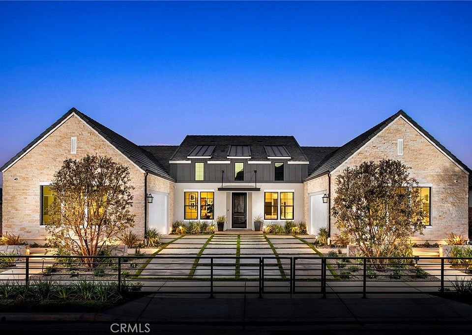 1st image of 30040 N Avenida Sierra Madre