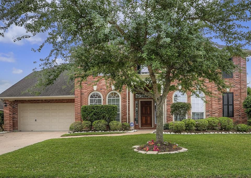 1st image of 10020 Brookshore Ln