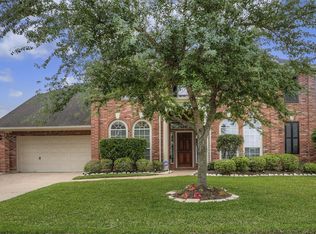 10020 Brookshore Ln, Pearland, TX 77584
