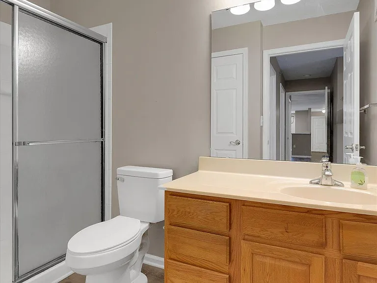 6403 Shelton Cir #102 — Photo 19