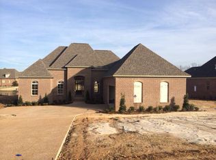 1980 W Wellsgate Dr, Oxford, MS 38655