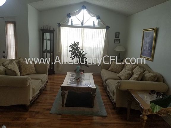 2nd image of 4000 King Edward Dr