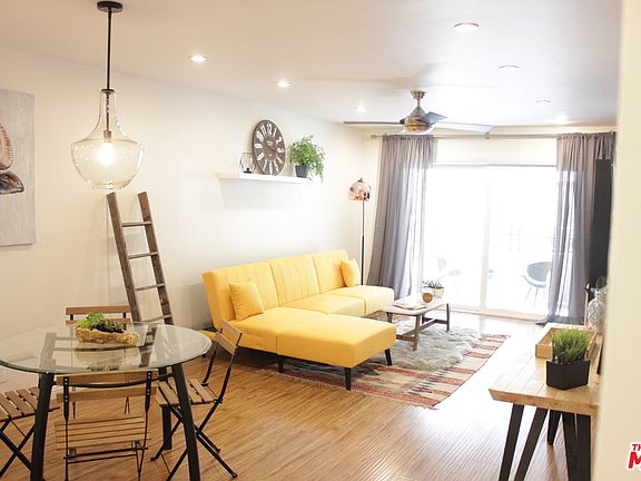 5th image of 11640 Woodbridge St APT 107
