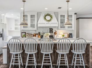 151 Hilltop Ln, Emory, TX 75440