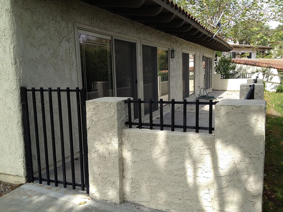 Side view w/Patio