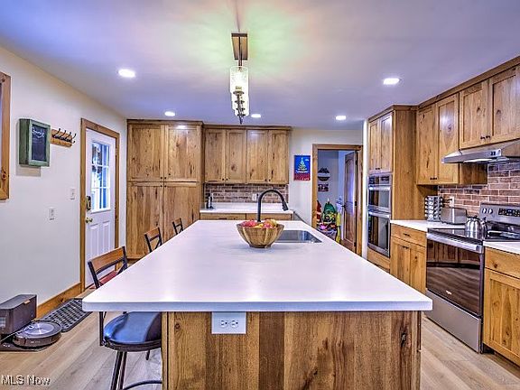 5th image of 3303 Township Road 629