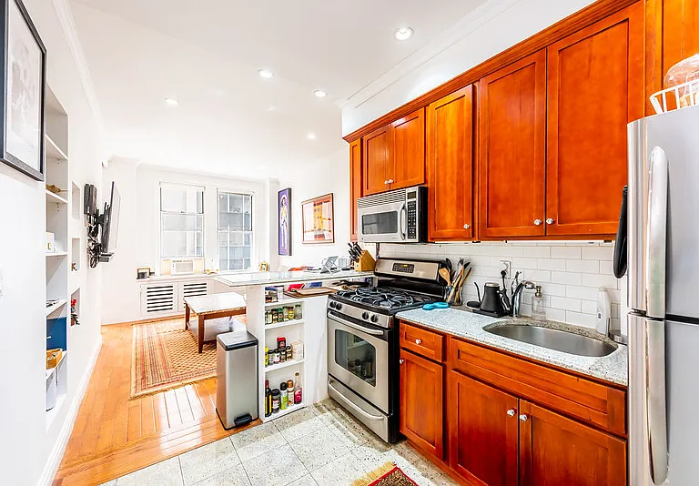 66 Madison Ave #4B — Photo 1
