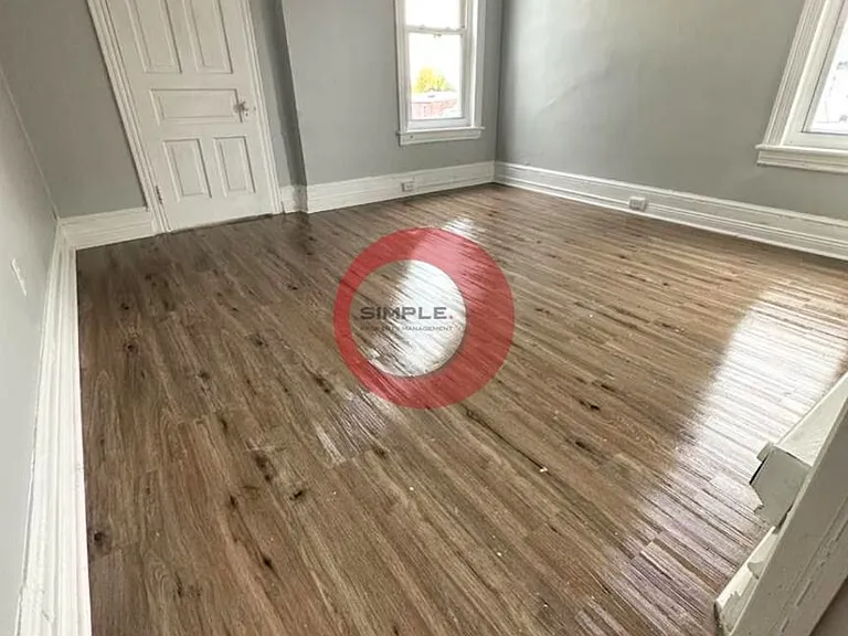 914 Franklin St — Photo 9