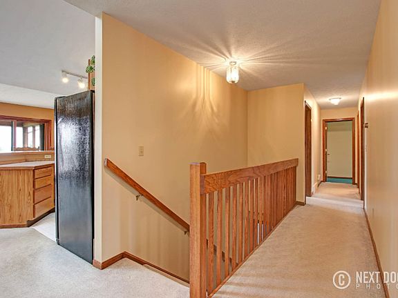 5th image of 2633 Hylane Ct NE