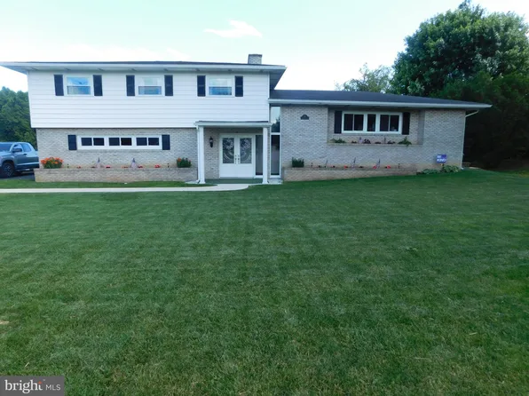 44 Poe St, Belleville, PA 17004