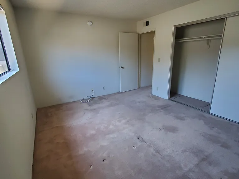 1831 Purdue Ave #205 — Photo 7