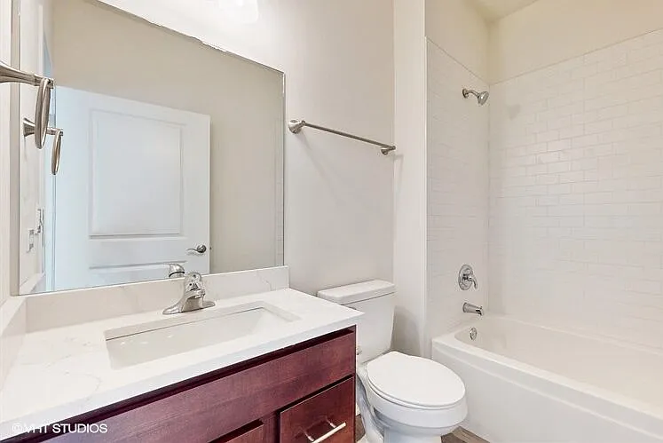68 Olympus Dr — Photo 10