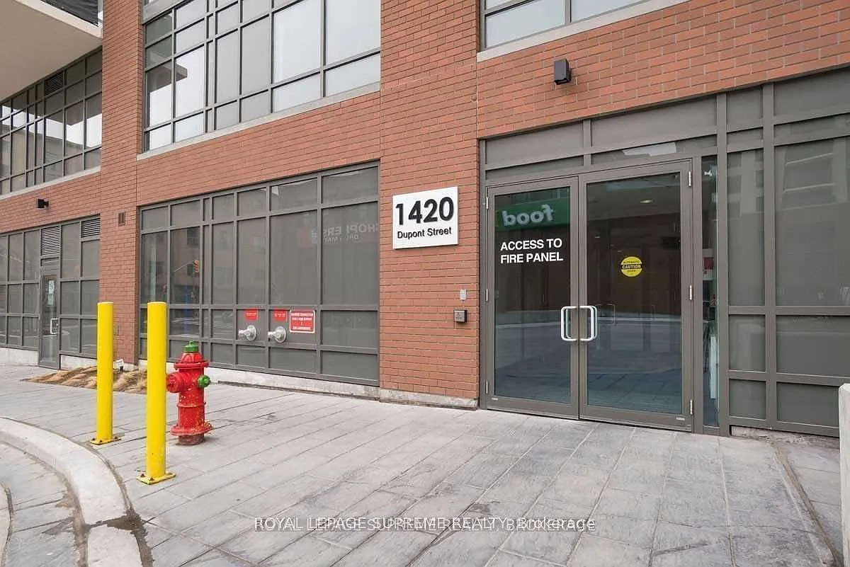 Building Photo - 1420 Dupont St #2102
