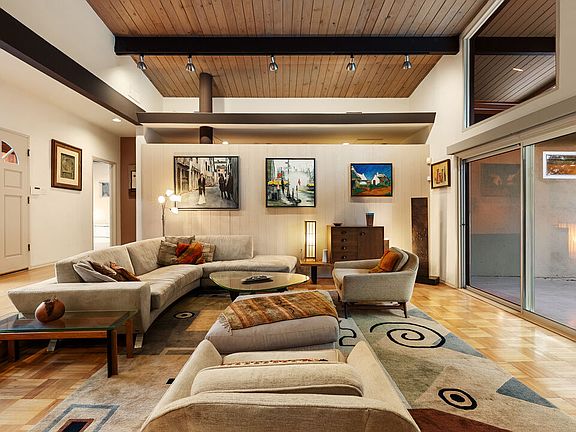 5th image of 13044 Sky Valley Rd