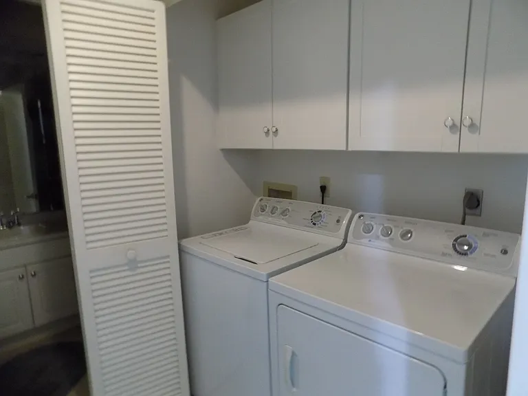 5350 Myrtle Wood #5350 — Photo 14