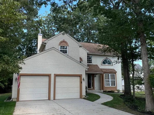 22 Read Dr, Sicklerville, NJ 08081