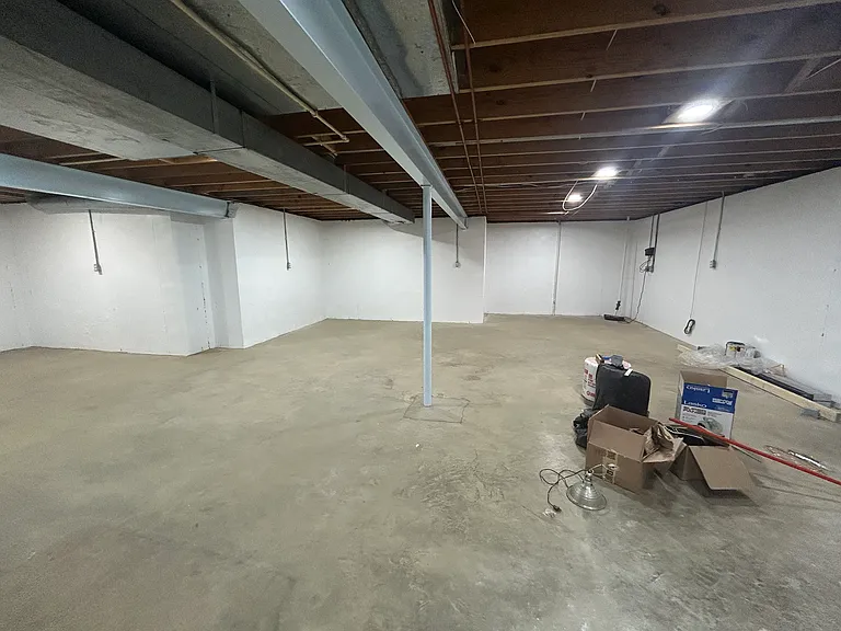 8073 Timbertree Way — Photo 13