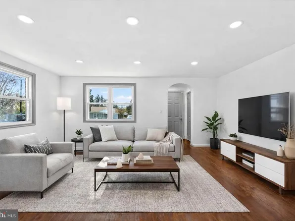 2708 West Ave, District Heights, MD 20747