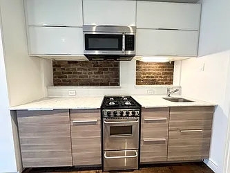 Rented by Brighton Management