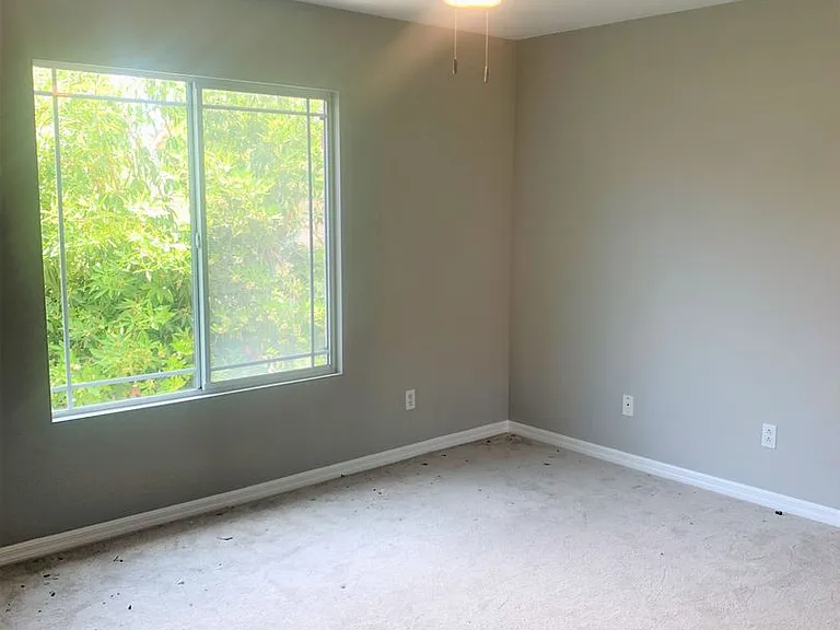 4321 Saddlehorn Way — Photo 21