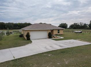 17161 SE 150th Avenue Rd, Weirsdale, FL 32195