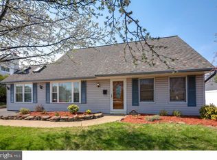 83 Harrow Rd, Levittown, PA 19056