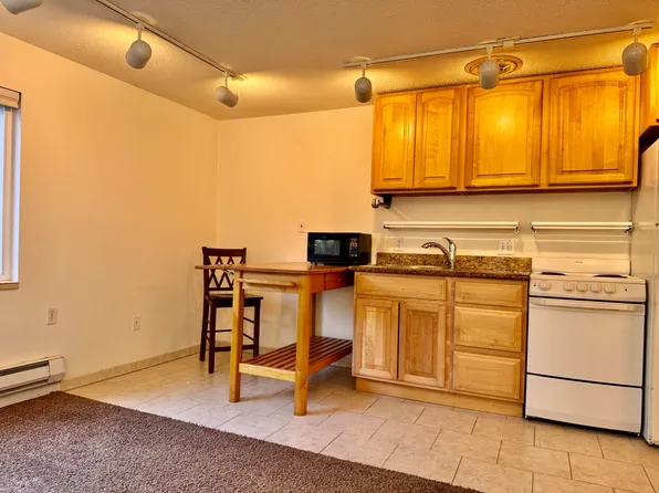 1221 E Olive St, Seattle, WA