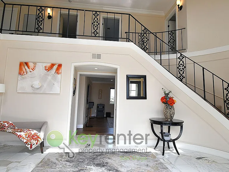 3848 Dixon Pl — Photo 3