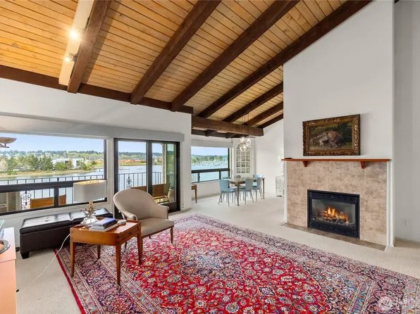 900 East Bay Drive NE #A403, Olympia, WA 98506