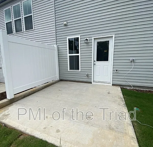 4006 Beckton Trl — Photo 28