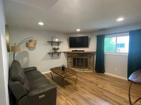 5505 E Bavarian Pass, Minneapolis, MN 55432