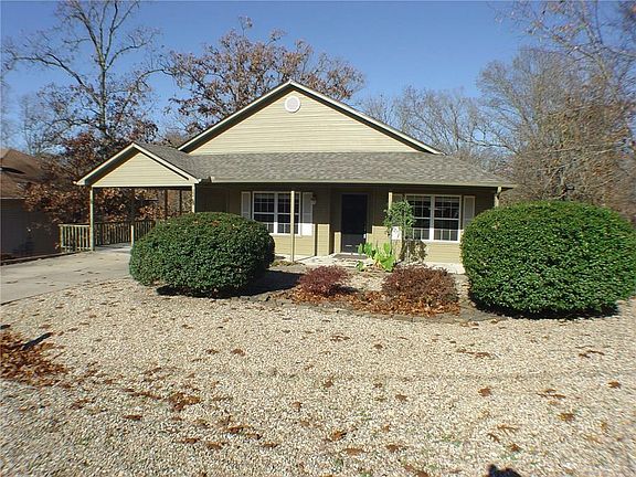 3rd image of 22 Lord Nelson Dr
