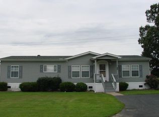114 Broken Arrow Dr, Paris, TN 38242