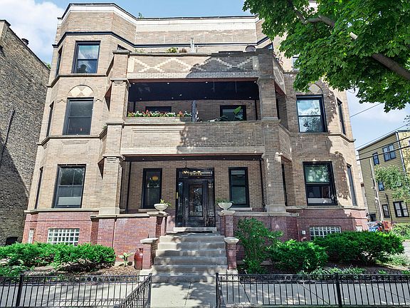 2nd image of 6219 N Magnolia Ave #2N
