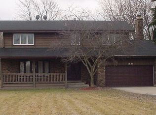 1931 W Norfolk Ave, Crete, IL 60417