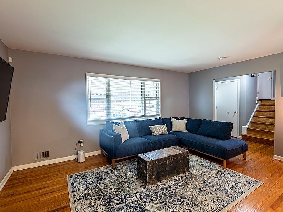 5902 Mustang Dr, Riverdale, MD 20737 Zillow