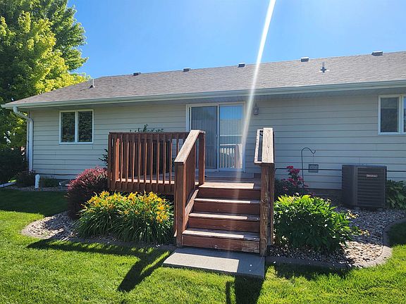 5th image of 4122 R Ave