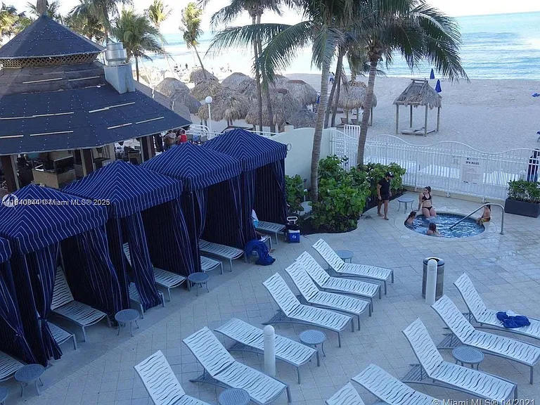 16699 Collins Ave #2006 — Photo 11