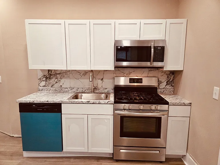 316 E Main St #1 — Photo 6