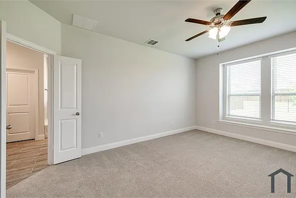 1216 Blanco Trl — Photo 16