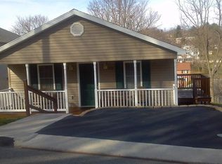 630 C St, Staunton, VA 24401
