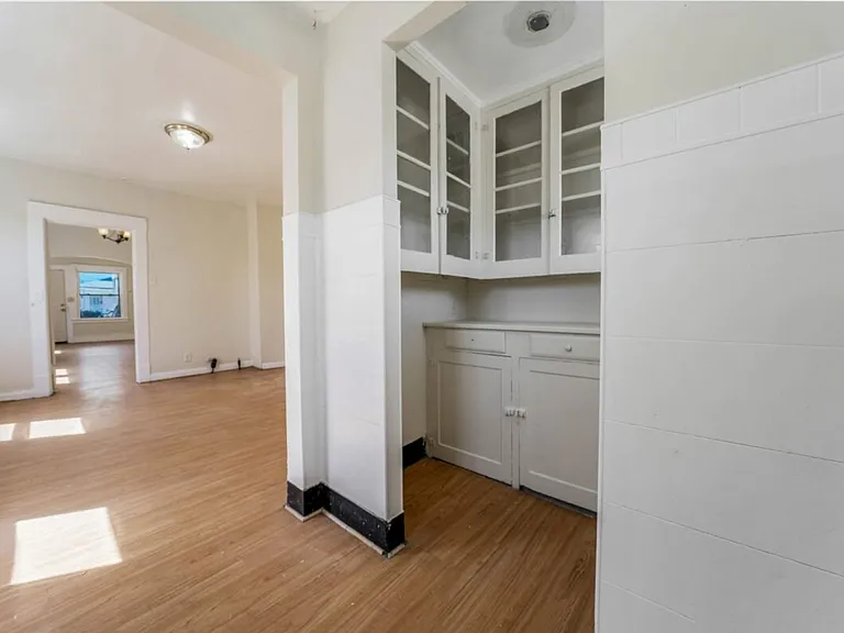 3402 Roehl Ave — Photo 36