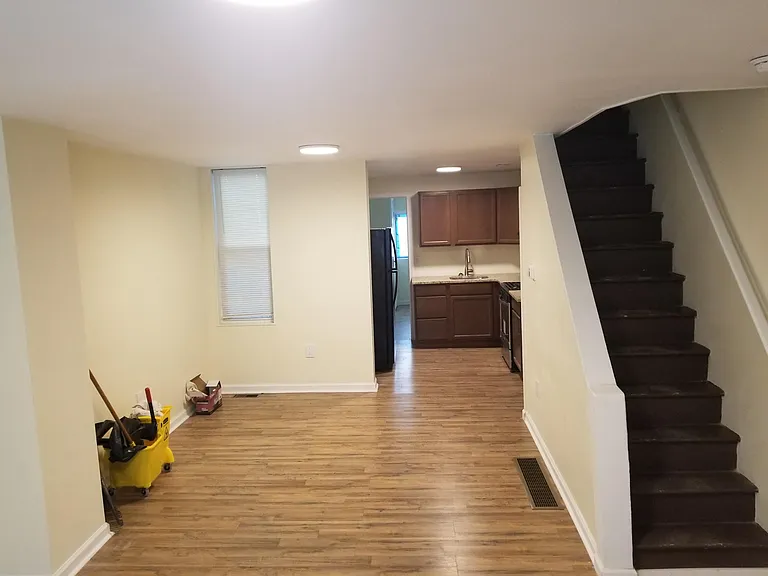 1851 E Cornwall St — Photo 5