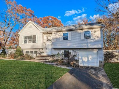 11 Kathleen Crescent, Coram, NY, 11727